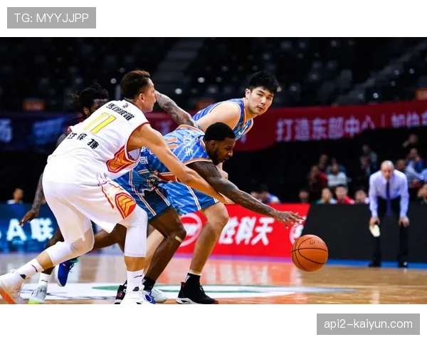 CBA季后赛半决赛G3,广东华南虎主场加时力克新疆伊力特
